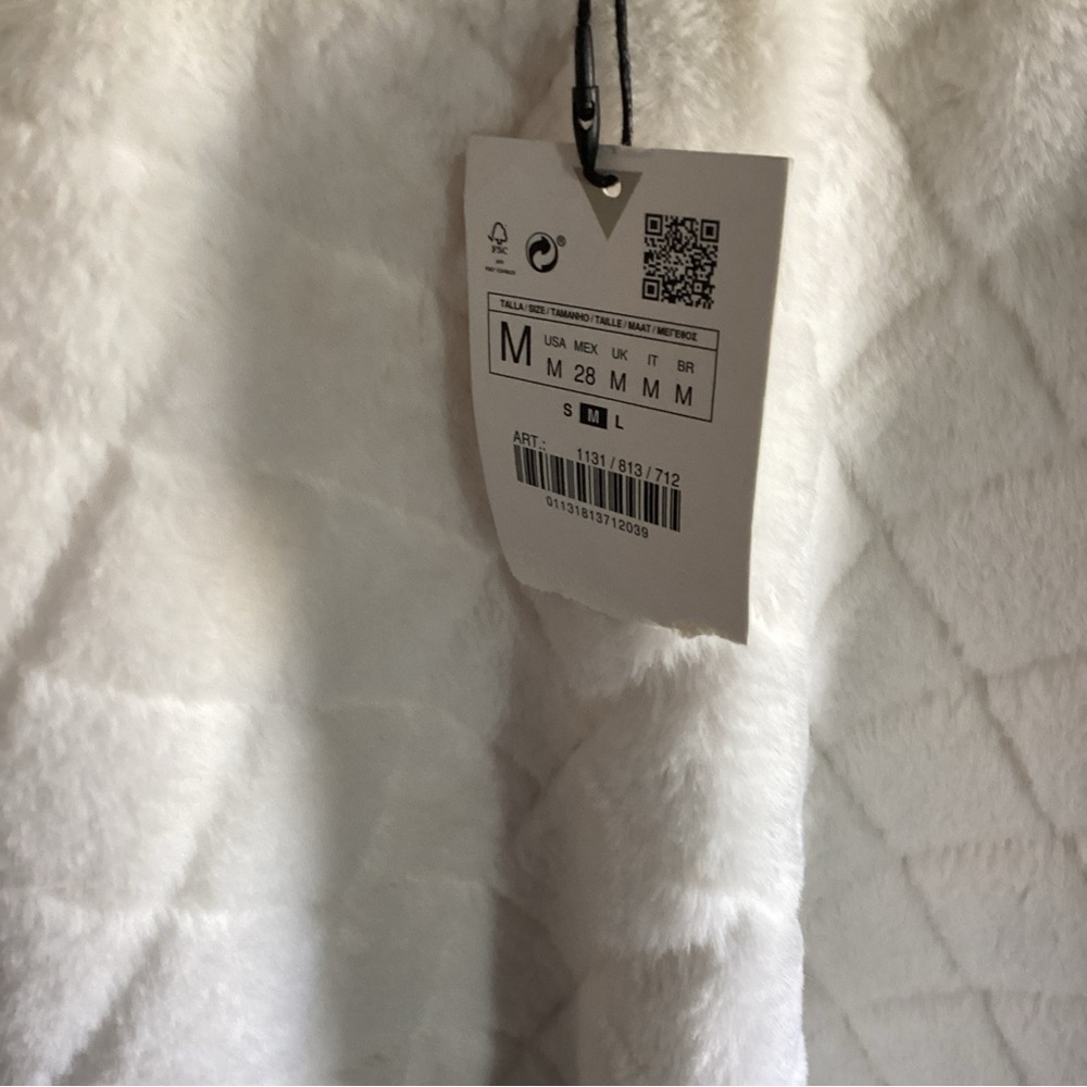 Zara White Teddy crop Top - Picture 3 of 8
